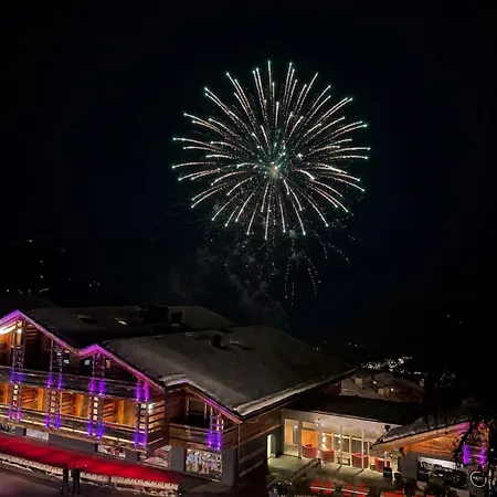 Apartment Avouitzons Medran - Ski-in Ski-out 30 Meters From Medran Lift And 40 Meters From W Verbier